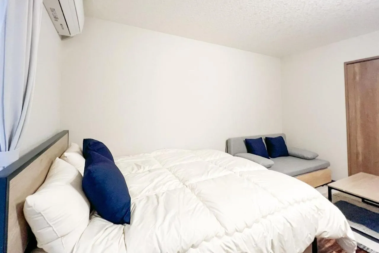 Osaka House Sinkan Apartment